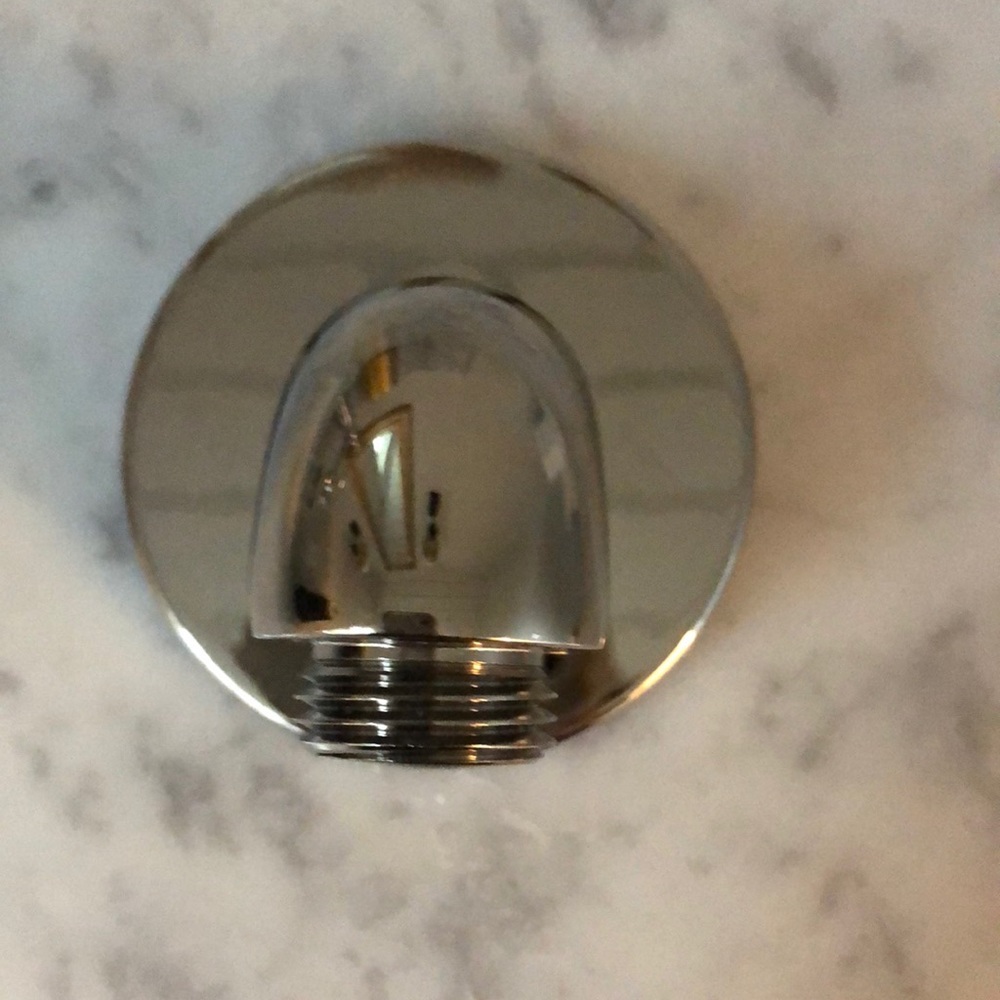Purist™ Stillness™ wall-mount supply elbow
